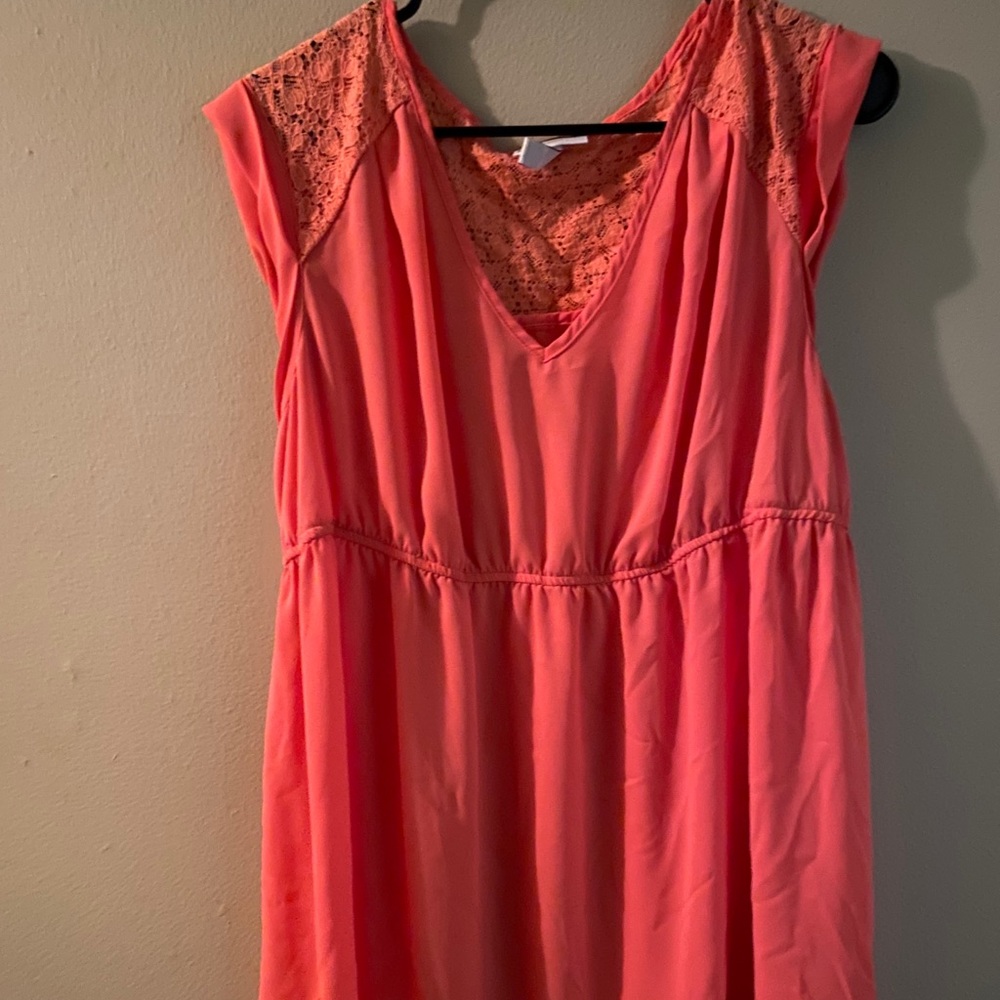 Liz Lange maternity dress
